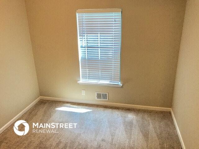 Building Photo - 284 Independence Dr