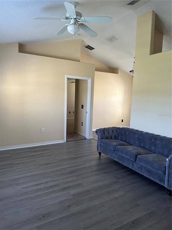 Building Photo - 847 Blanc Ct
