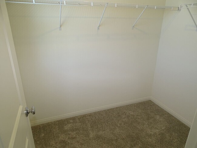 Building Photo - 2929 Gallarate Dr