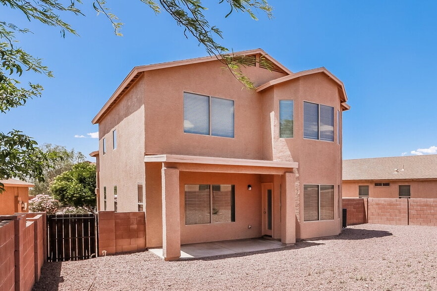 Building Photo - 7769 S Delia Stone Ct