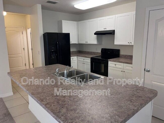 Building Photo - 4812 Riverwalk Dr