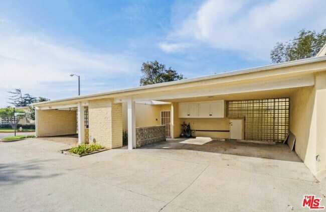 Building Photo - 3500 W Manchester Blvd