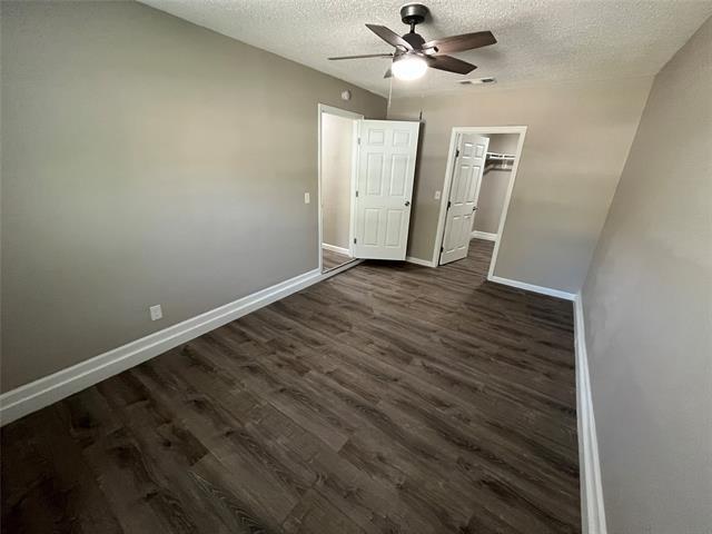 Building Photo - 12508 Meadowcrest Ln