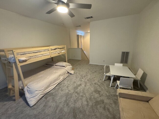 Building Photo - GATED COMMUNITY  |  STONE OAK  |  4 BEDROOMS + HUGE LOFT  |  SMALL LOFT/NURSERY/OFFICE/  |  EXCEL...