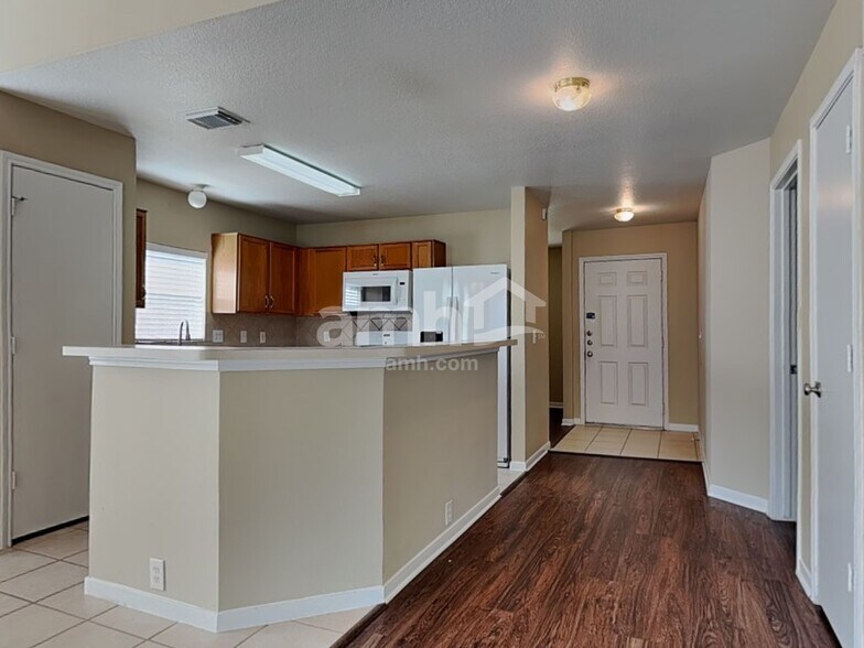 Building Photo - 651 Cypresswood Ter