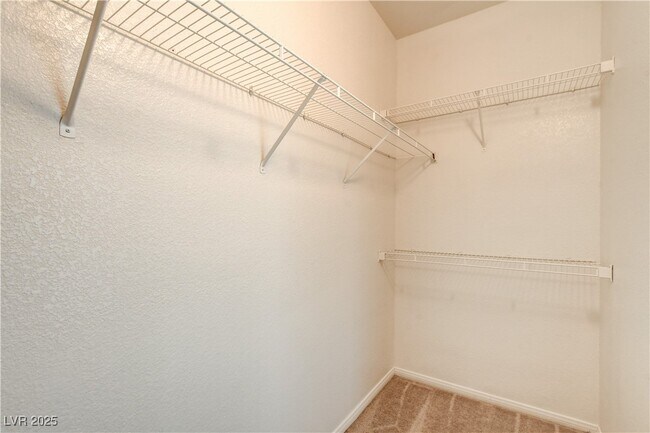 Building Photo - 10550 W Alexander Rd