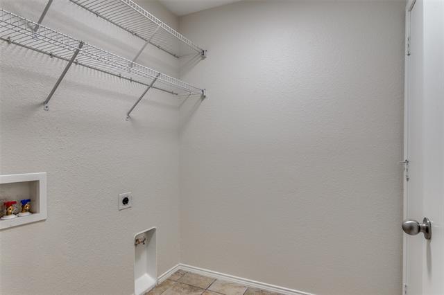 Building Photo - 2529 Castle Pines Dr