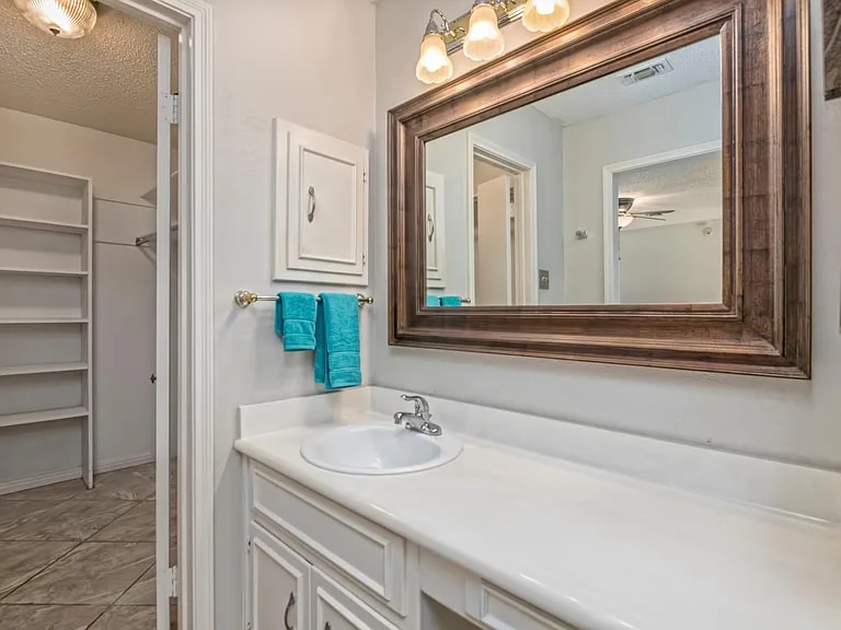 main closet - 3708 Windmill Hill St