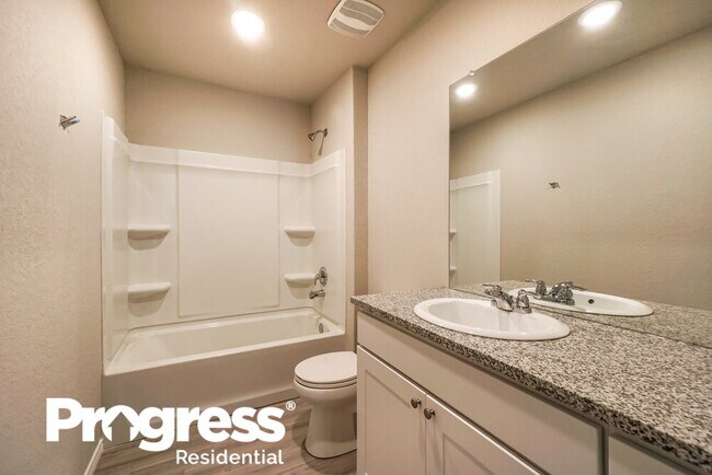 Building Photo - 10518 Varmus Dr