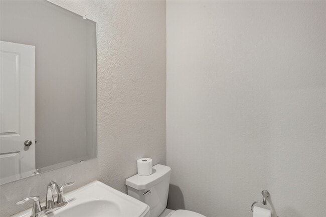 Building Photo - 4301 Meadow Hawk Dr