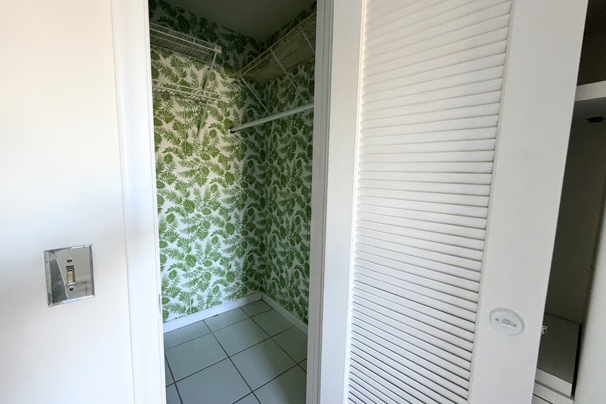 Room 2 walk-in closet. - 4266 Deste Ct