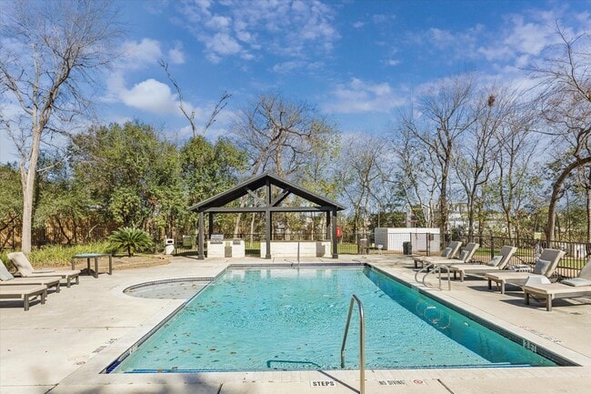 Building Photo - 1710 W T C Jester Blvd