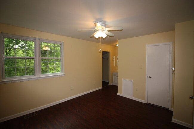 Building Photo - Vouchers Welcome! BEAUTIFUL HOME IN GLEN BURNIE!!