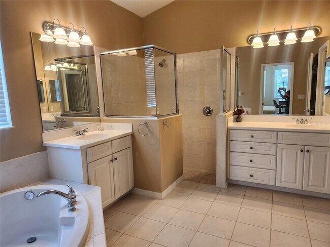 Building Photo - 6496 Rookery Cir