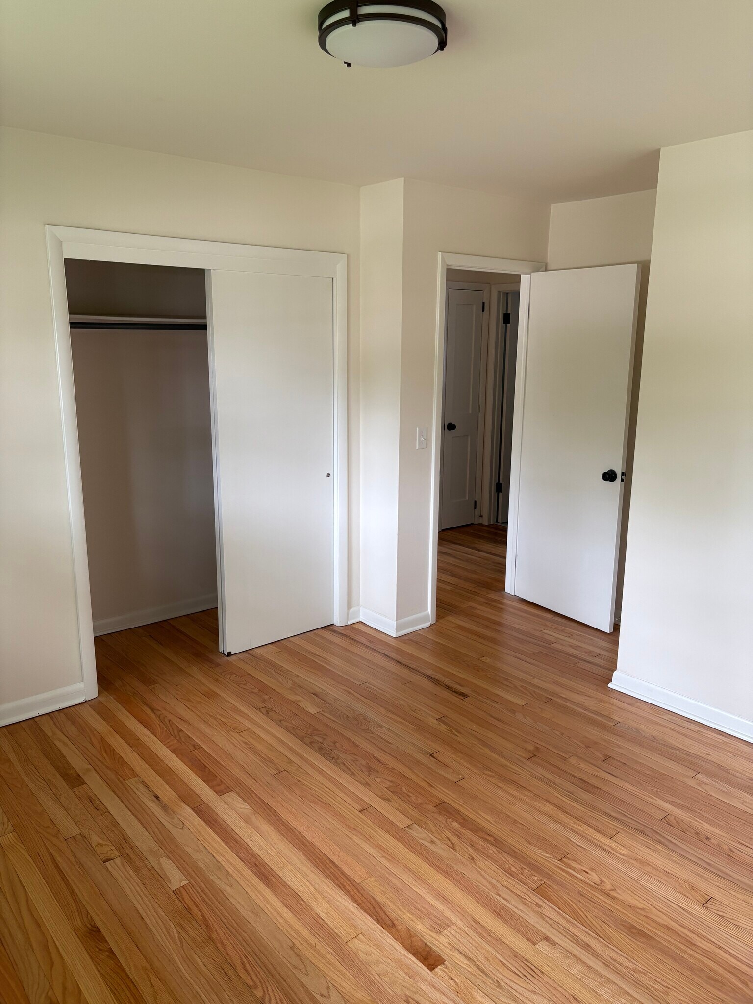 Building Photo - 1502 Steensland Dr