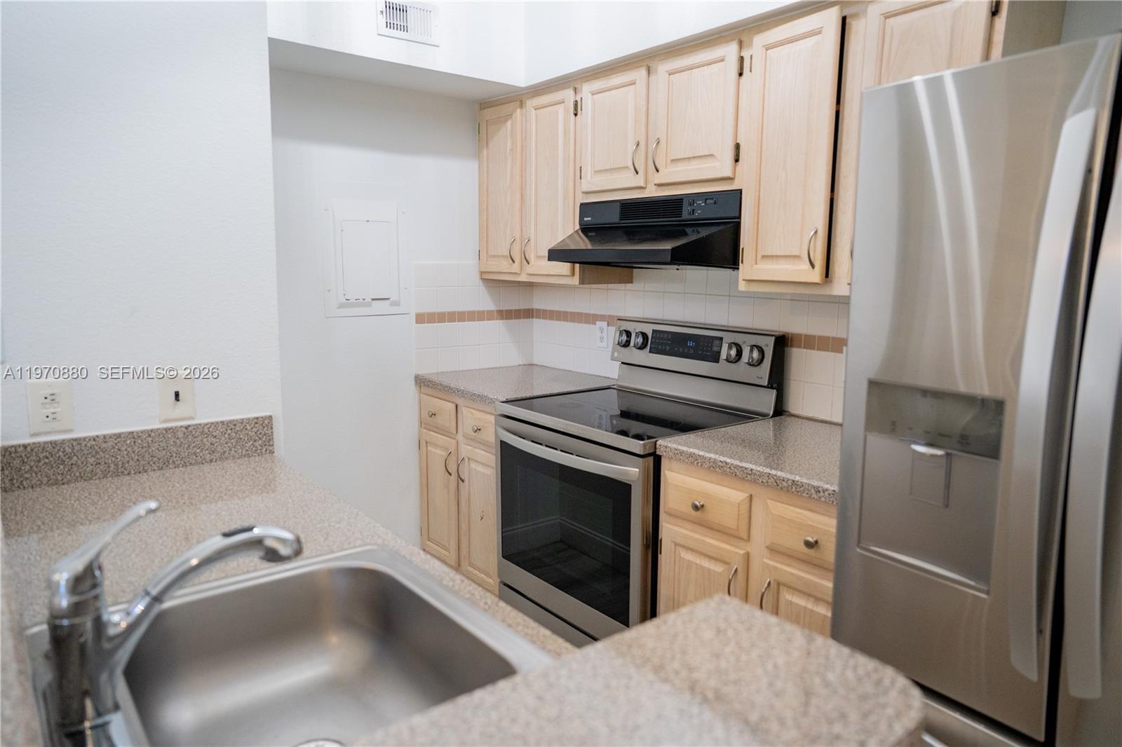 Building Photo - 1705 Palm Cove Blvd