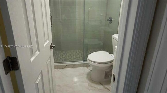 Building Photo - 1530 SW 138th Ave