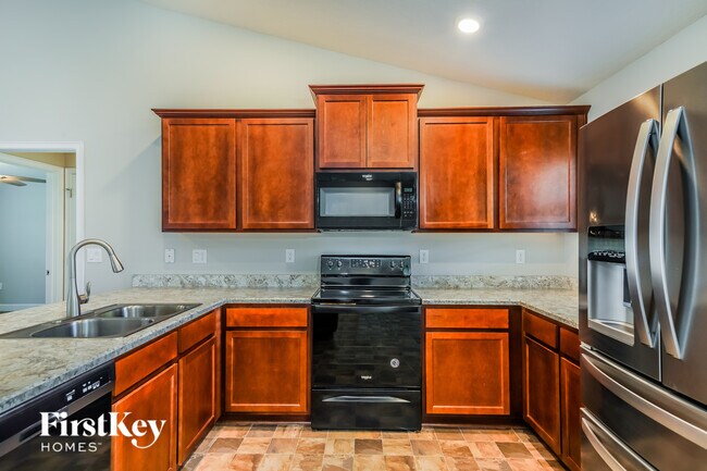 Building Photo - 602 Bradley Way