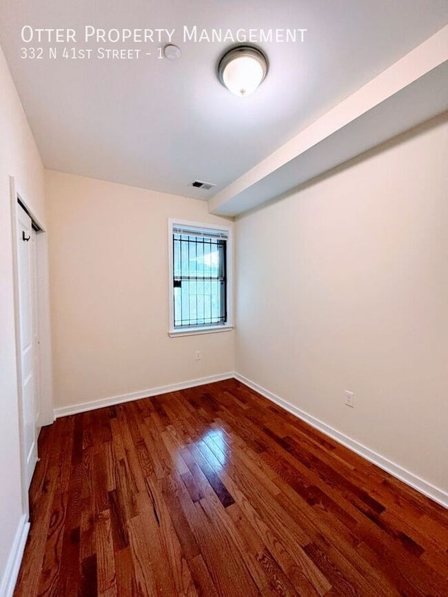 Building Photo - 332 N 41st St