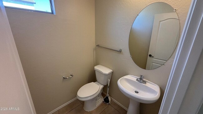 Building Photo - 3899 S Cricket Dr