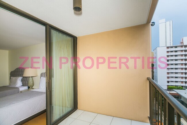 Building Photo - 250 ?Ohua Ave