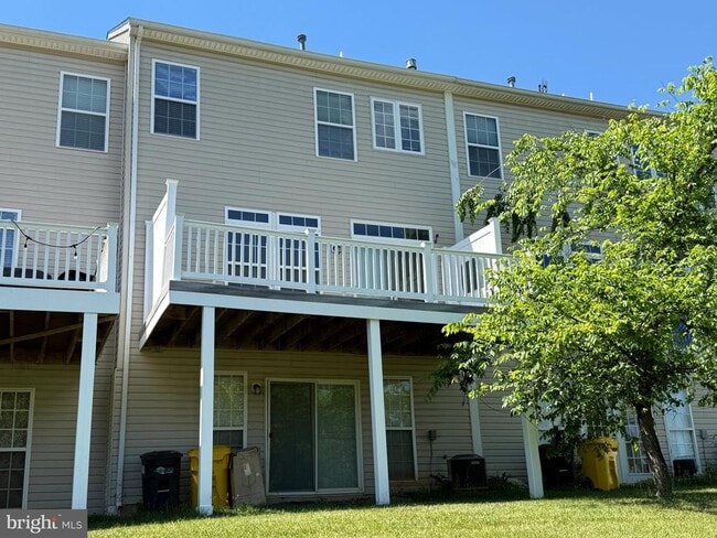 Building Photo - 7581 Taunton Ct