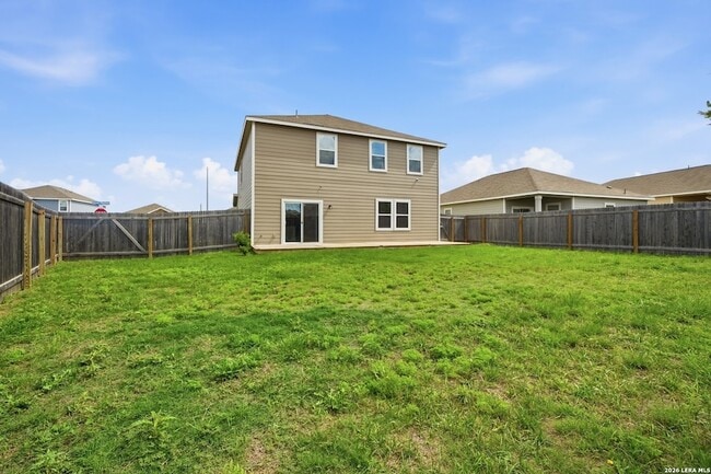 Building Photo - 8355 Falcon Meadow Dr