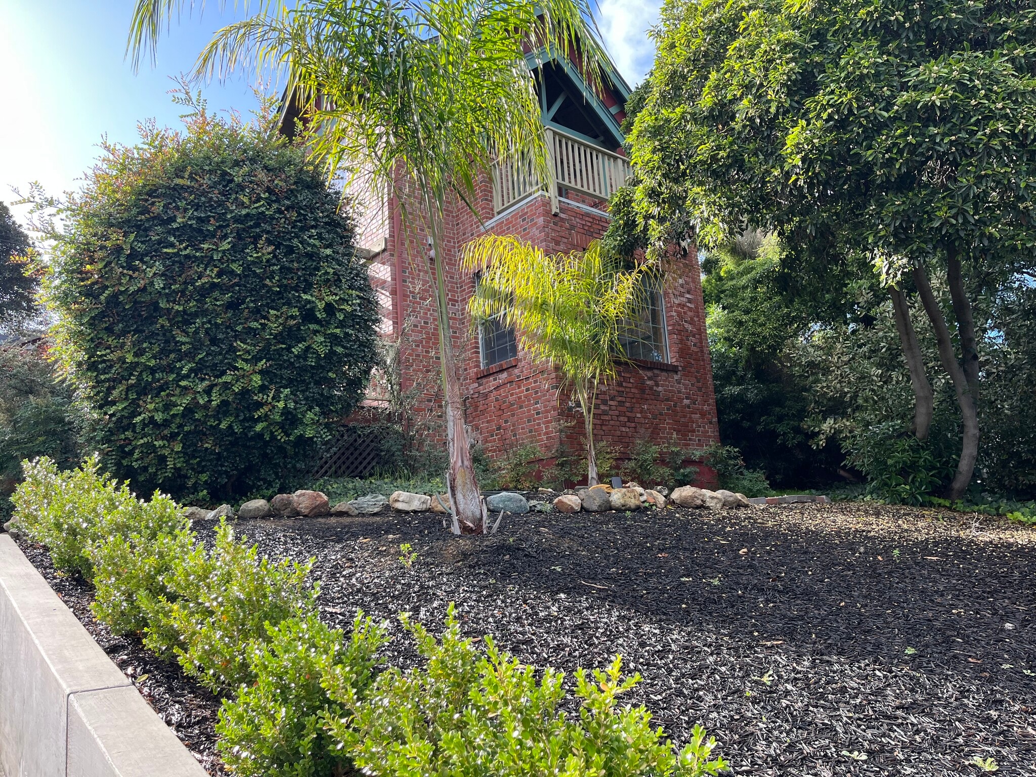 Building Photo - 247 Broad St