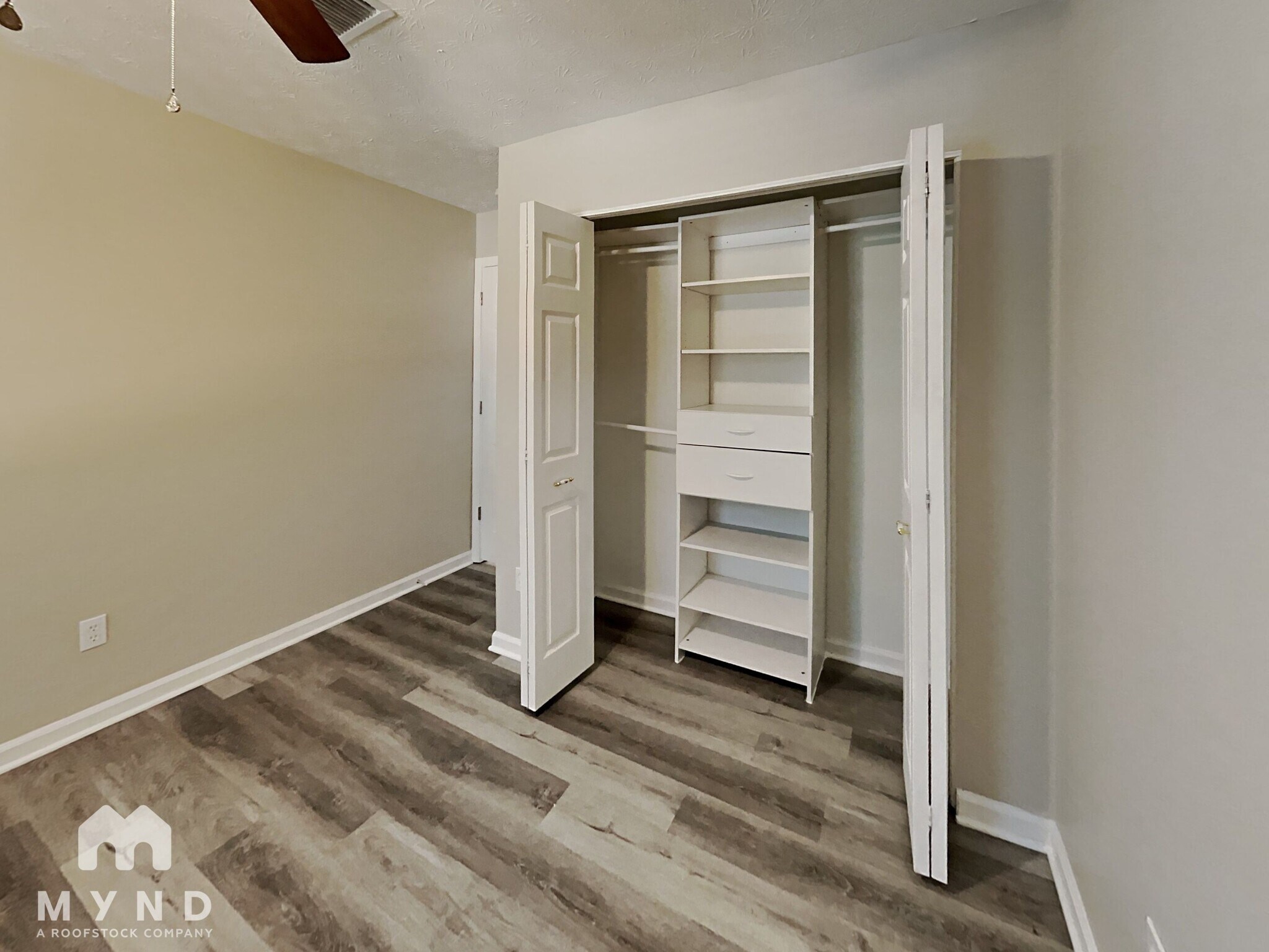 Building Photo - 5491 La Fleur Trail