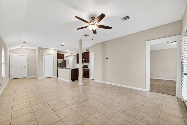 Building Photo - 252 Laura Leigh Ln