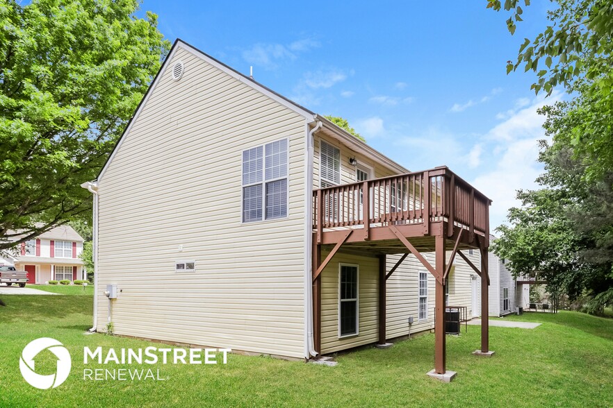 Building Photo - 10625 Tara Village Way