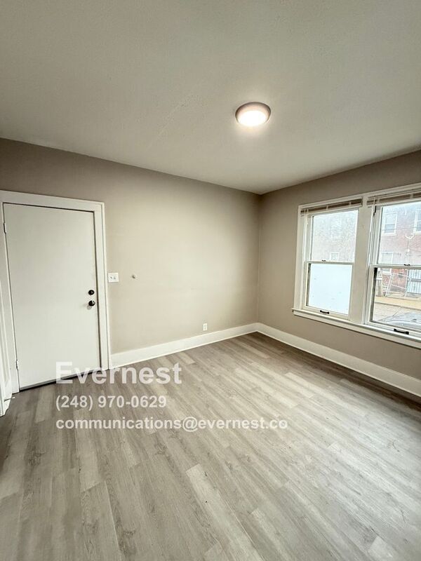 Building Photo - 5440 Milford St
