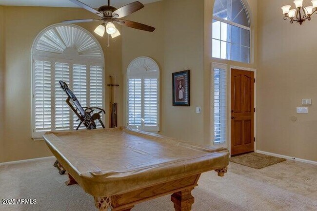 Building Photo - 9113 E Palm Tree Dr