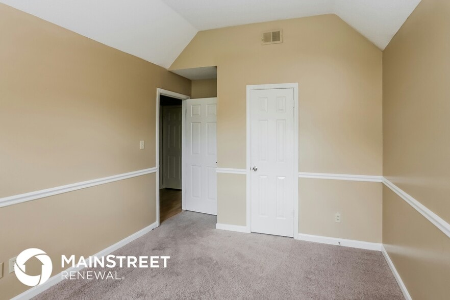 Building Photo - 7094 Showboat Ln