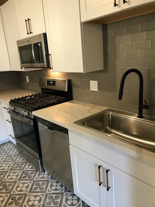 Building Photo - 1316-1318 19th Street