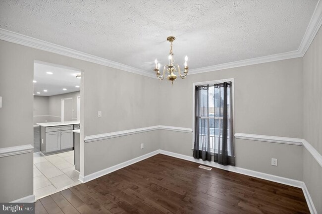 Building Photo - 7609 Croydon Pl