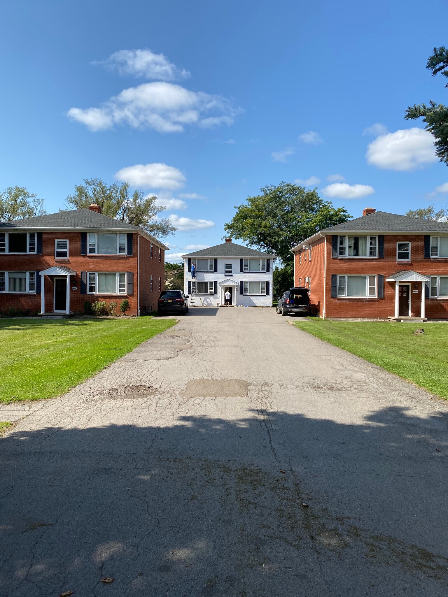 Building Photo - 6066 Transit Rd