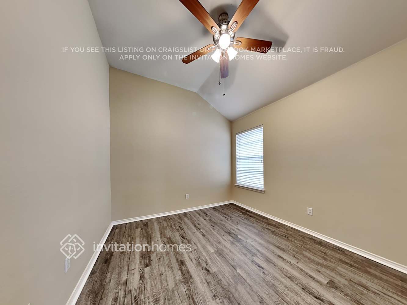 Building Photo - 4836 Stetson Dr S