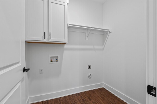 Building Photo - 90 Watson Ln