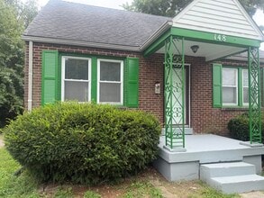 Building Photo - 148 Fairlawn Ave