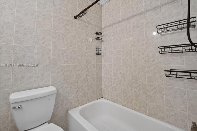 Building Photo - 1451 NW 92nd Ave