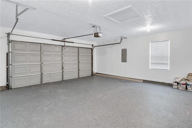 Building Photo - 6234 Culver Dr