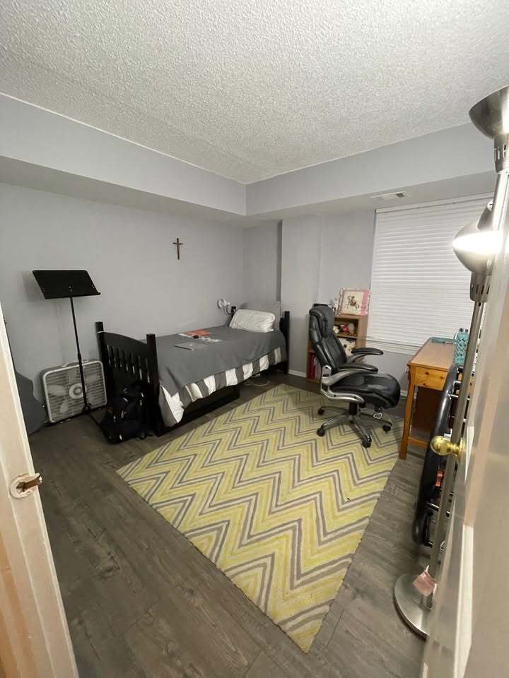 Building Photo - 7621 Provincial Dr