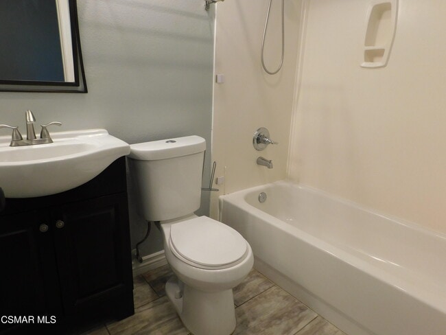 Building Photo - 728 Navito Way