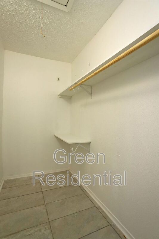 Building Photo - 3542 Ocee St