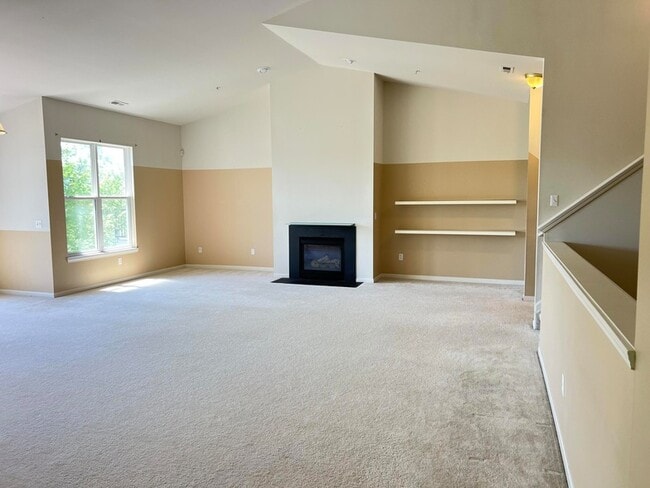 Building Photo - 3176 Asher Rd