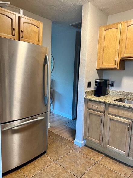 Building Photo - 5333 4th Ave N