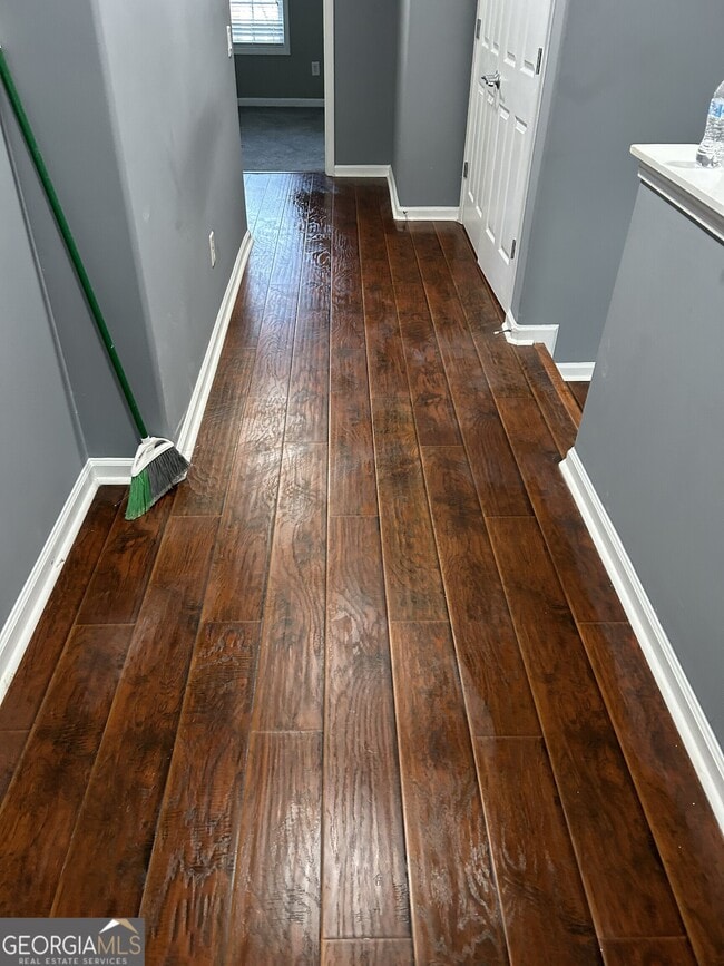 Building Photo - 3185 Glenloch Pl