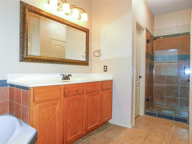 Building Photo - 2724 Hereford Rd