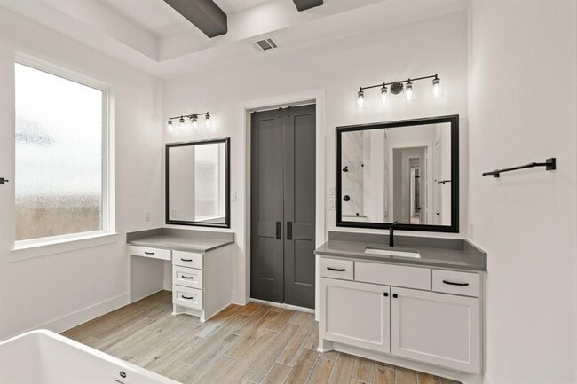 Building Photo - 32707 Fly Fish Wy